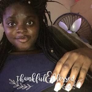 Meet your Posher, Carolyn